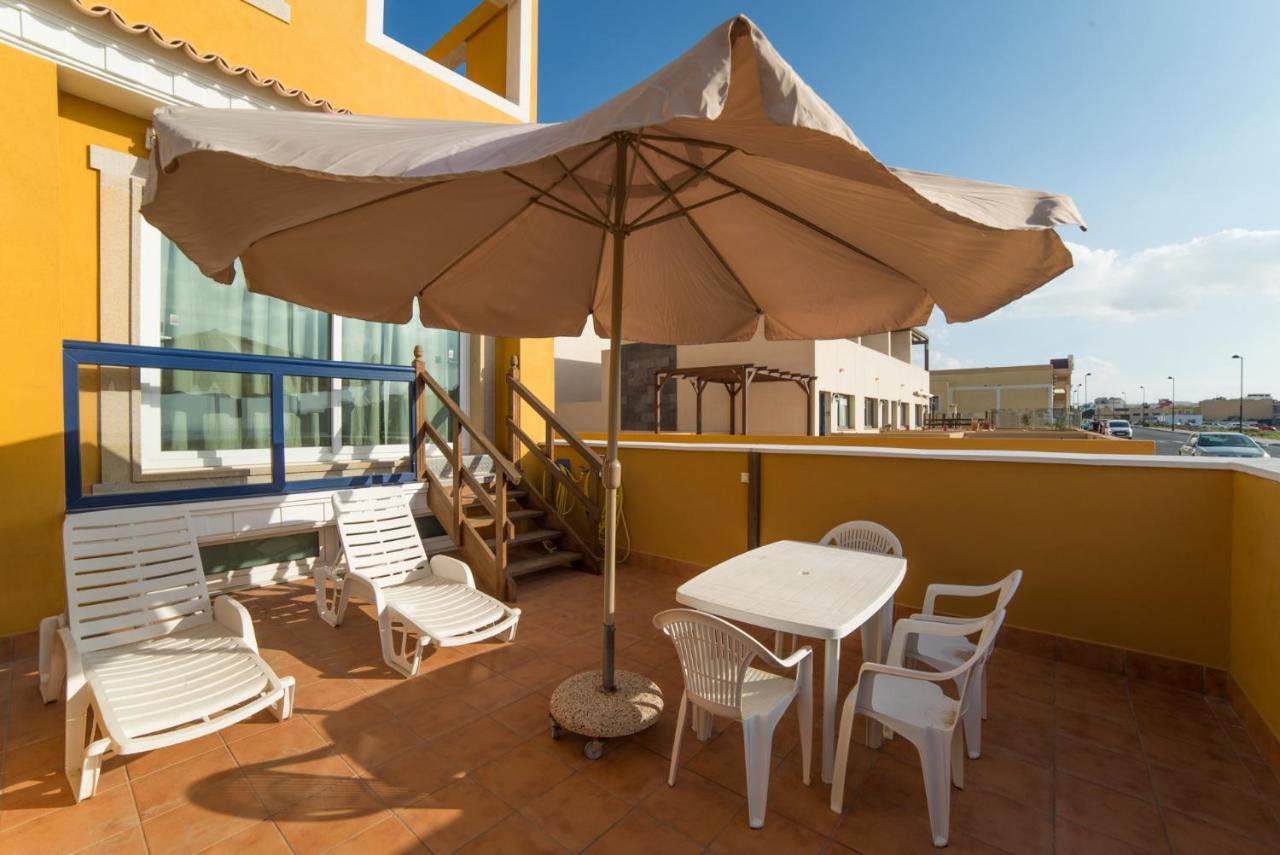 Apartamentos Arenas Blancas de Cotillo Bagian luar foto